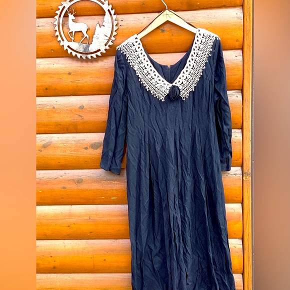 Jeffrey & Dara Pants - ⚜️ Vtg Wide Leg JumpSuit Navy w/Lace Collar & Shoulder Pads JEFFREY DARA